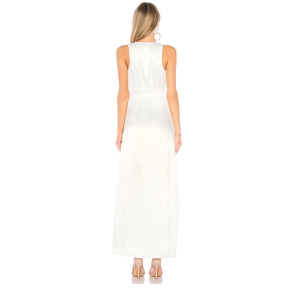 Naomi Gown in Ivory by Lovers + Friends - Picture 3 of 16